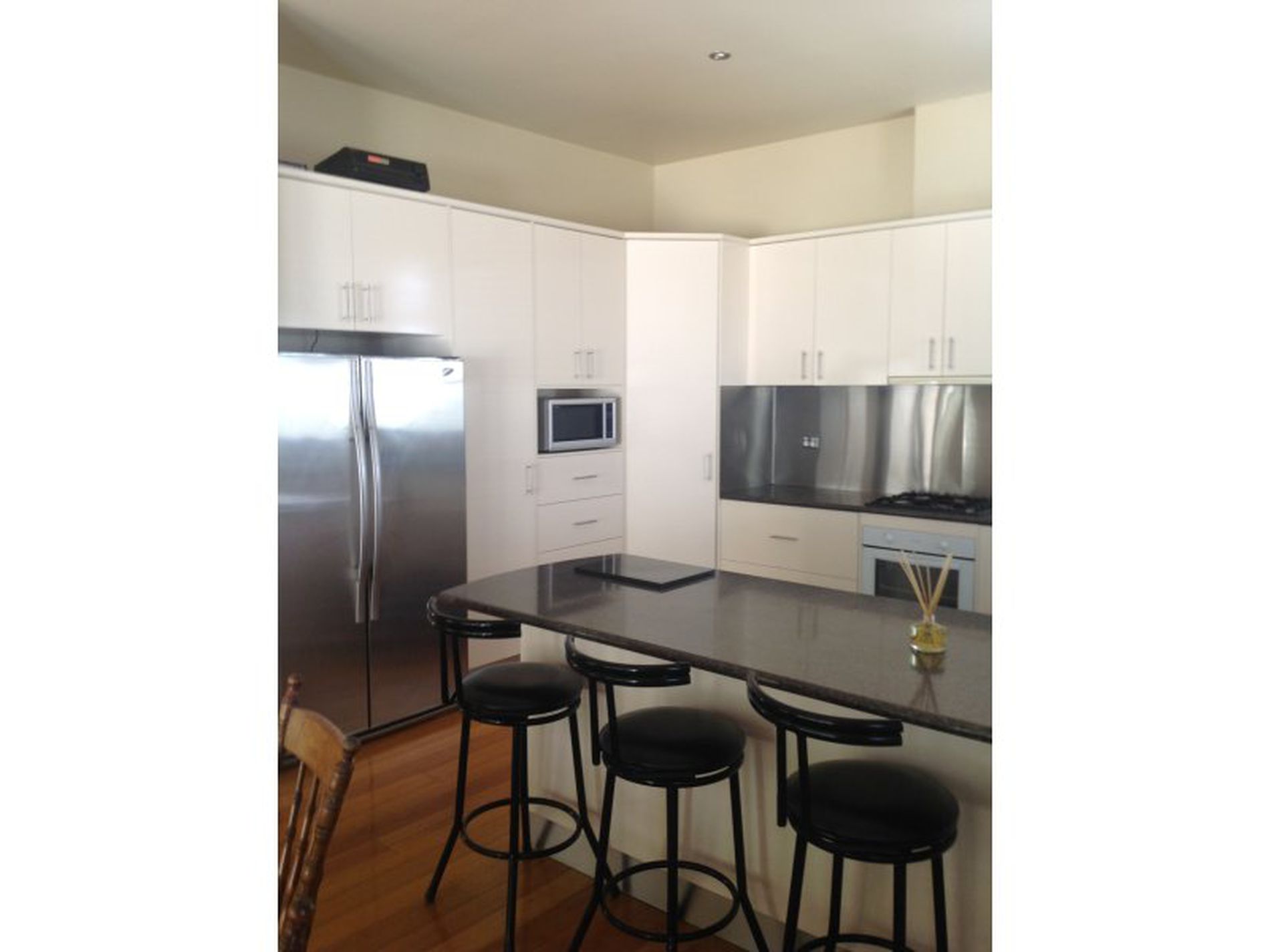 3 Lascelles Avenue, Manifold Heights