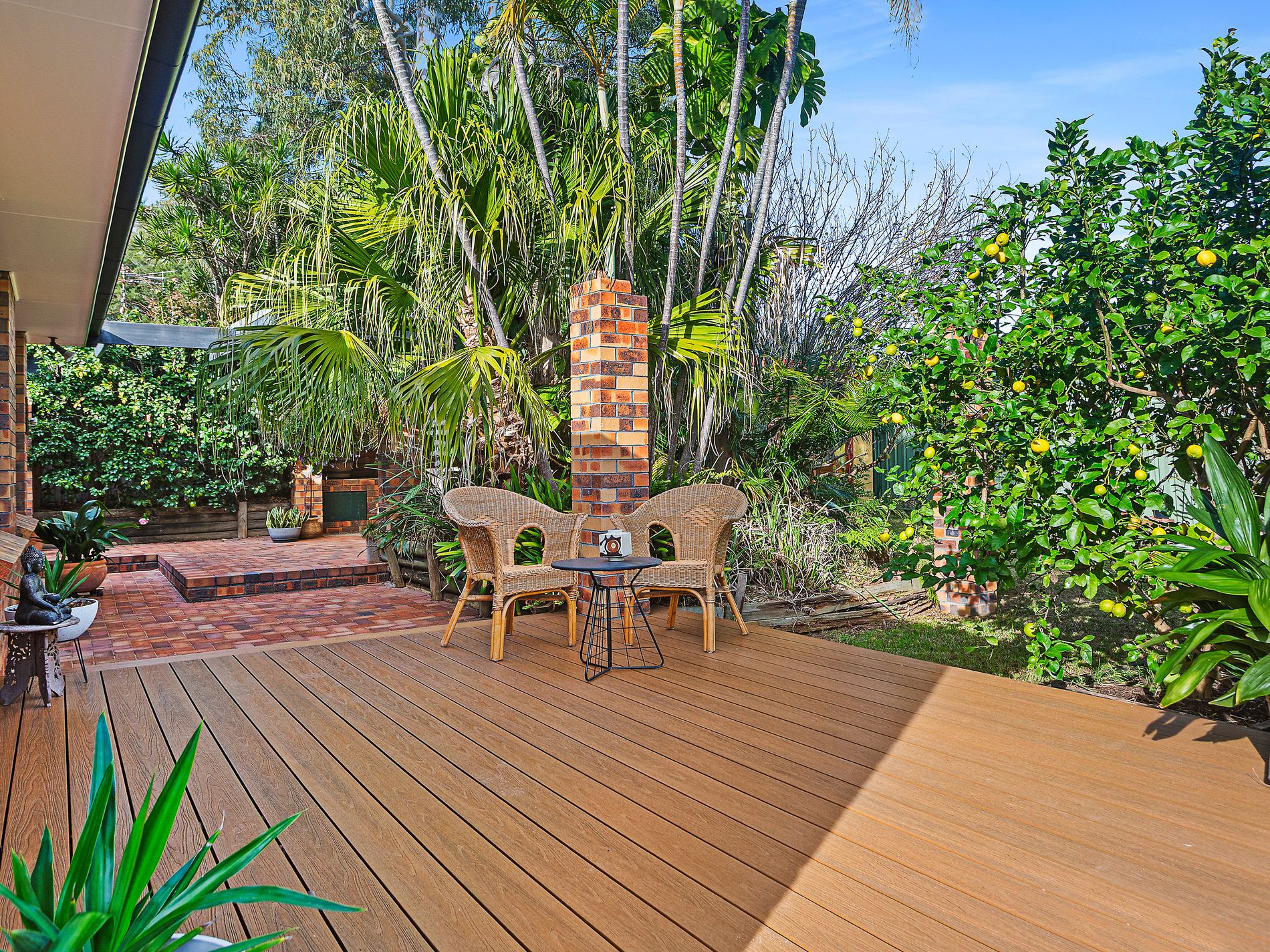 76 Crest Road, Albion Park