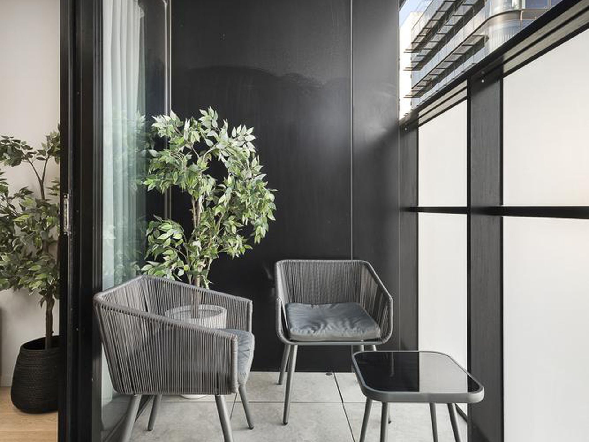 605 / 8 Garden Street, South Yarra