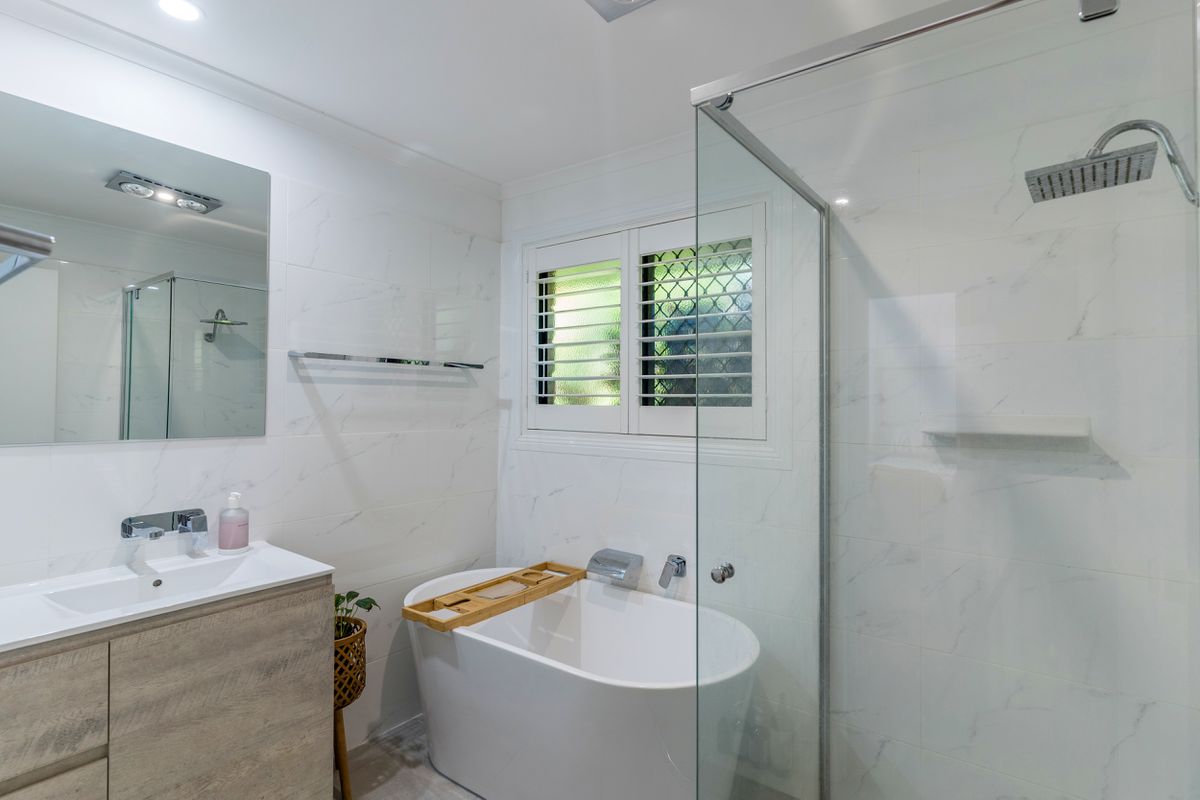 6 Lakeside Way, Lennox Head