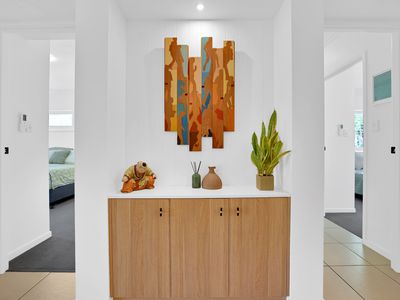 2210 / 40-42 Clifton Road, Clifton Beach
