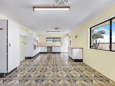 2 Foxlee Street, Proserpine