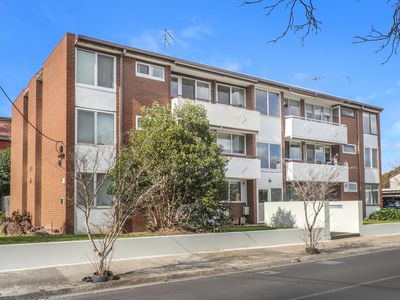 12 / 209 Maribyrnong Road, Ascot Vale