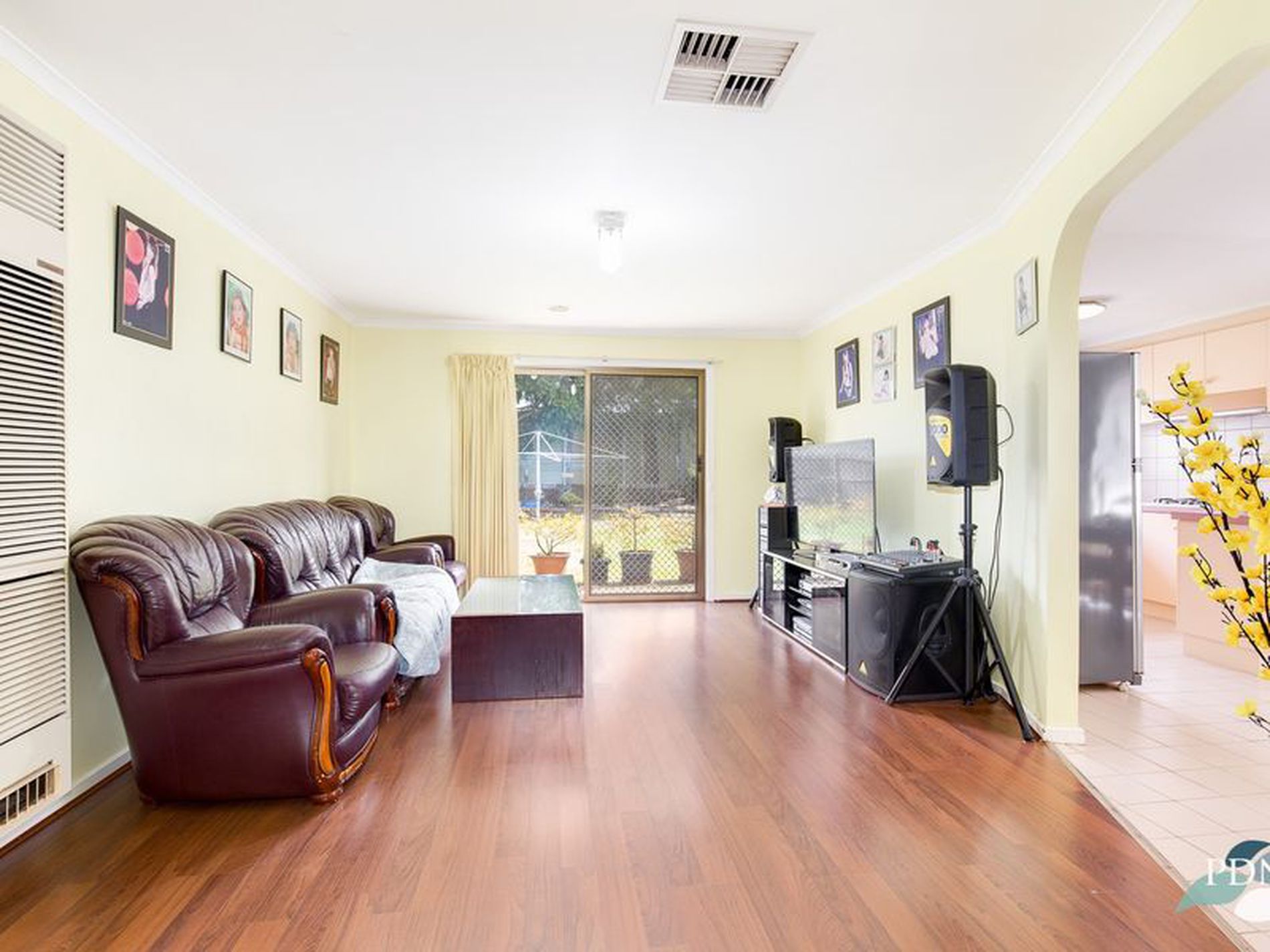 12 Kiora Street, Altona Meadows