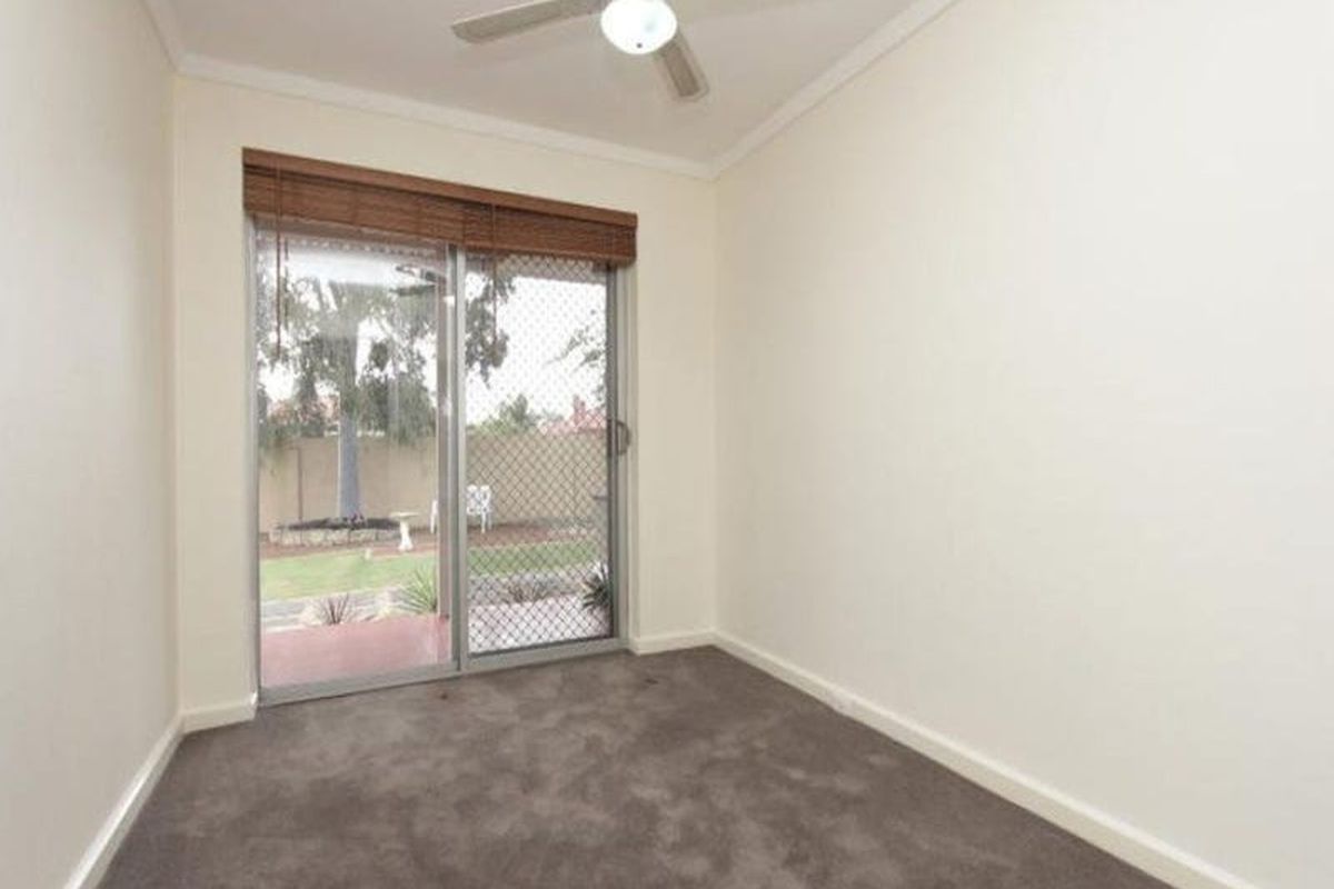453 Canning Highway, Como