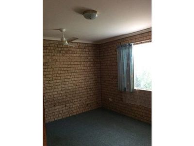 4 / 6 Kehlet Street, Point Vernon
