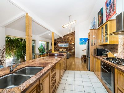 32 Narooma Drive, Ocean Shores