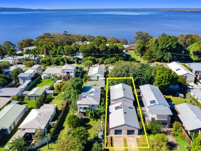 17 Vista Street, Boreen Point