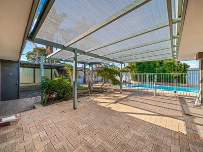 30 Lochee Way, Bull Creek