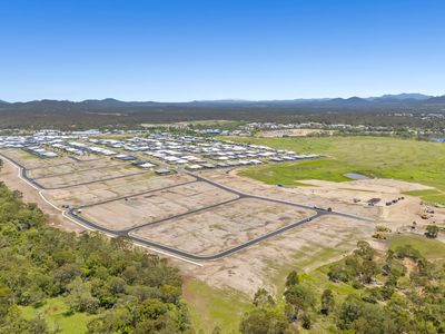 4 Sugarloaf Way, Hidden Valley