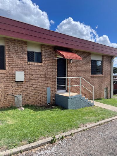 2 / 6 Cohen Street, Tamworth