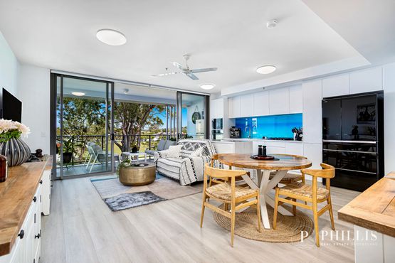 307 / 378 Marine Parade, Labrador