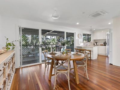 24 Lindeman Avenue, Slade Point