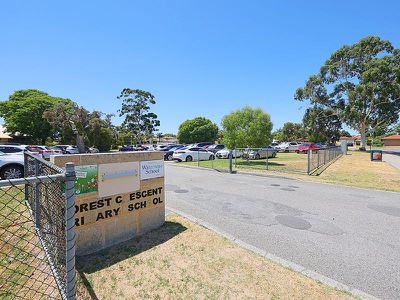 43 Hickory Drive, Thornlie