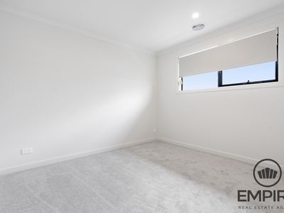 25 Fiorin Street, Clyde North