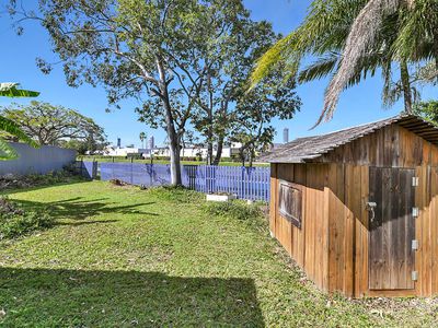 26 Petersen Ave, Southport