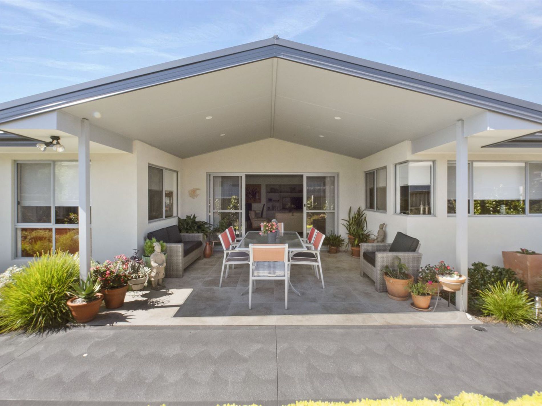 9 Carriage Way, Milton