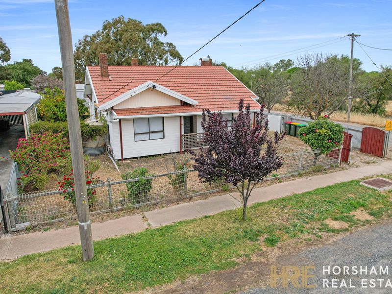 10 Albert Street, Horsham