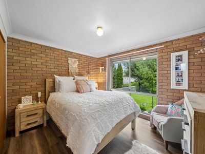 2 / 32 Oak Street, Seymour