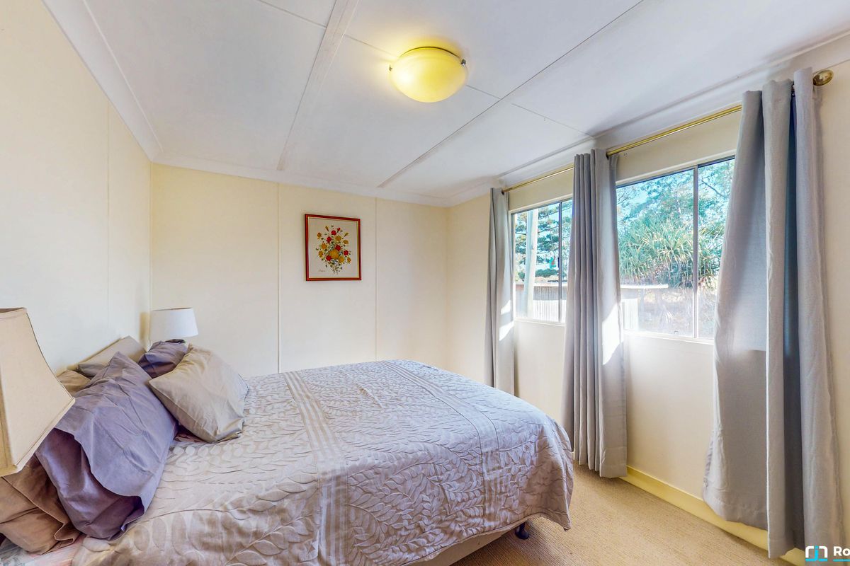 42 Hillview Lane, Pomona