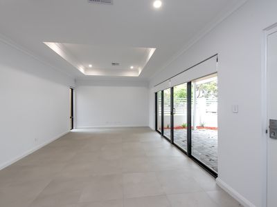 7B Hailsham Rd, Nollamara