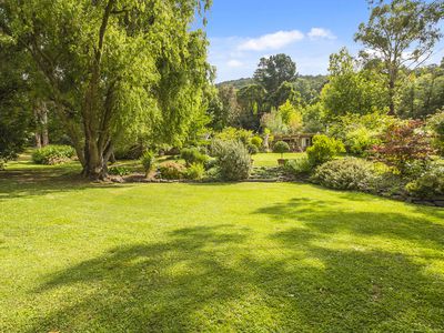 19 Ryans Parade, Mount Macedon