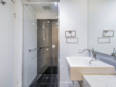 20 / 33 Malcolm Street, West Perth