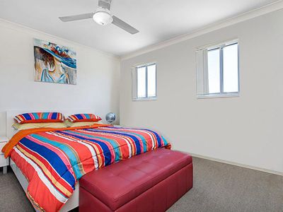 51 / 2-10 Cascade Drive, Underwood
