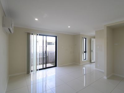 2 / 13 Monarch Street, Rosewood
