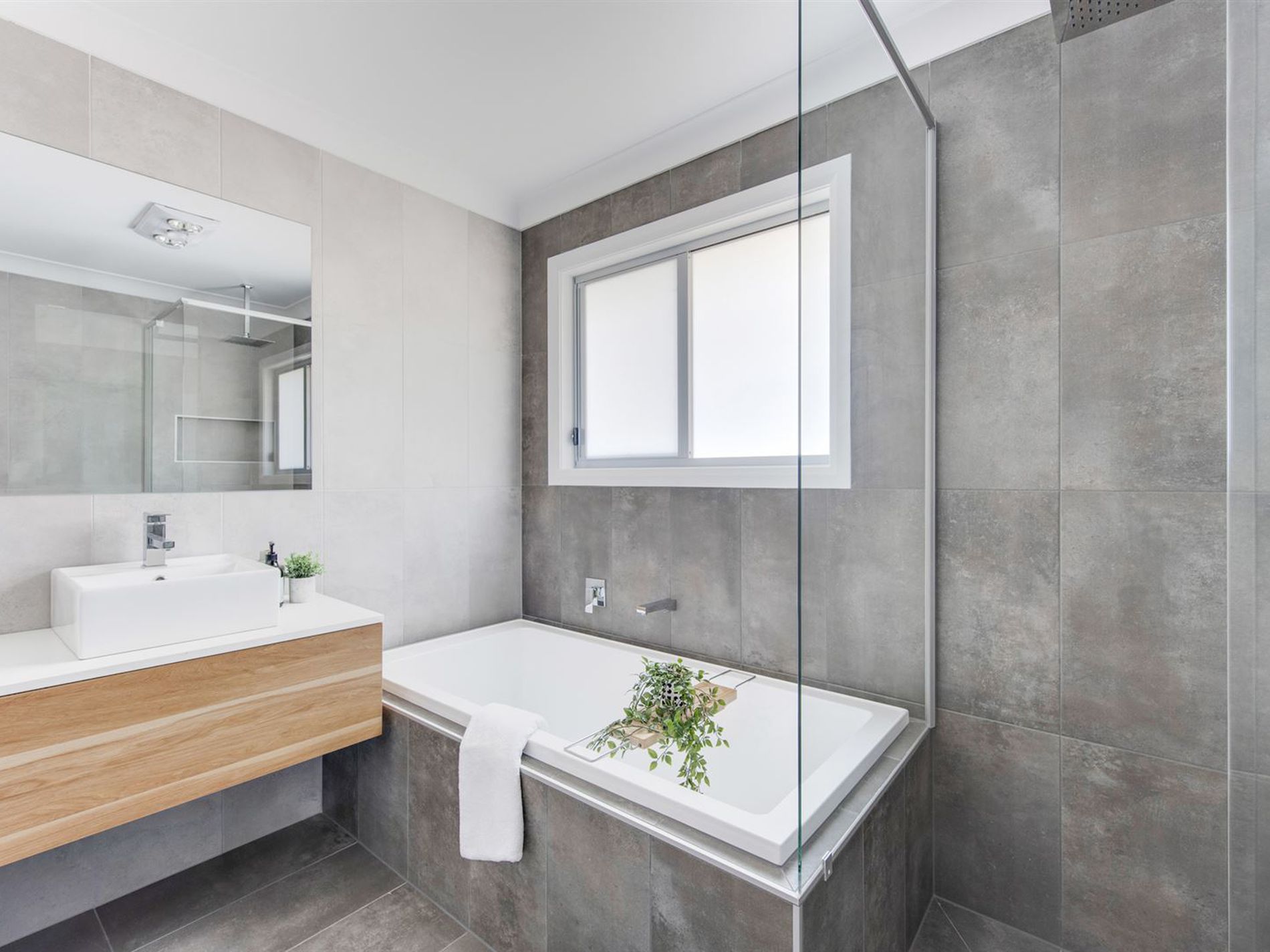 79 Leo Drive, Narrawallee