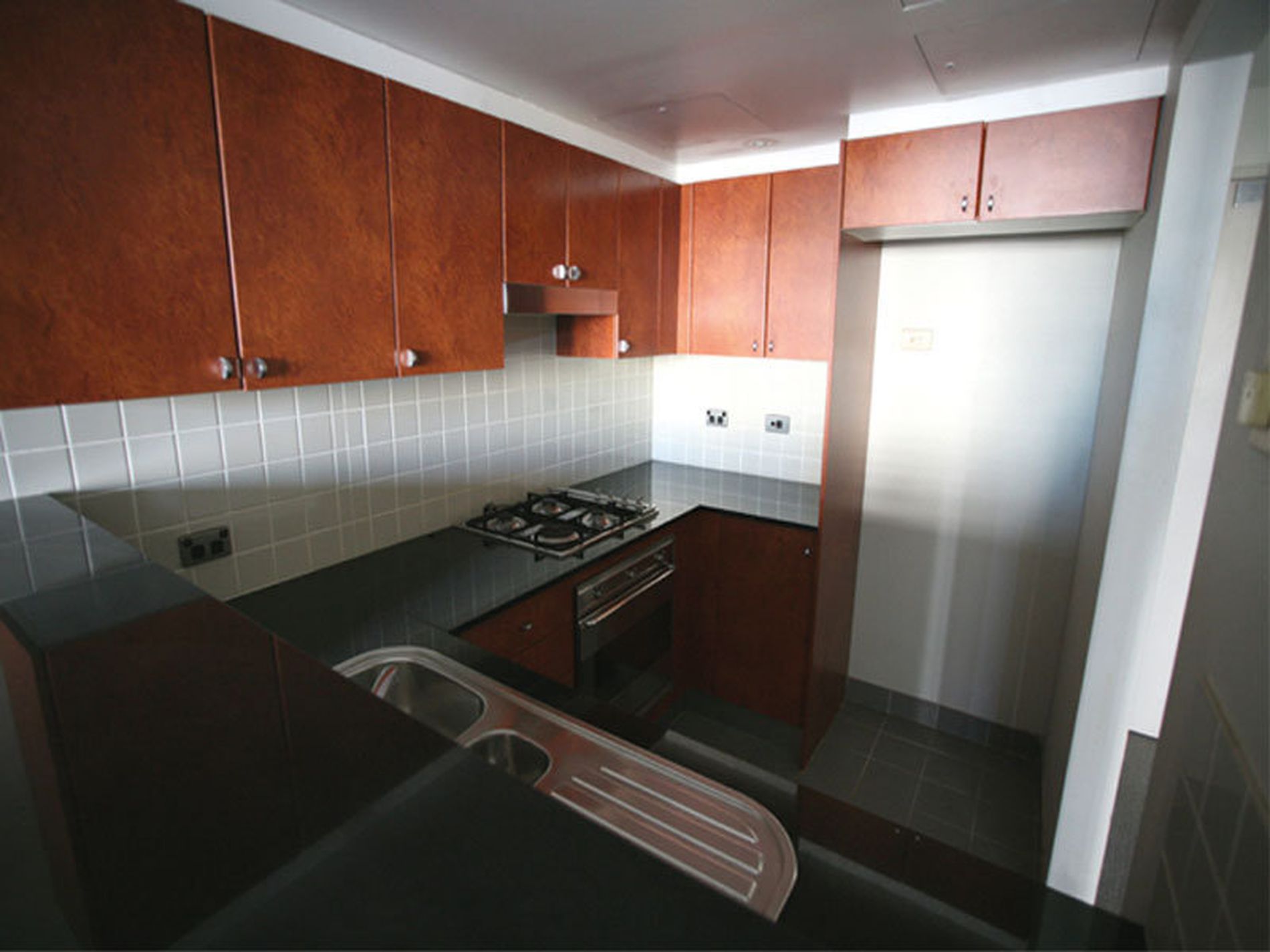 2002 / 1 Hosking Place, Sydney