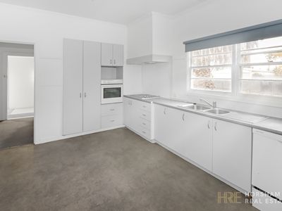 2 Bell Street, Nhill