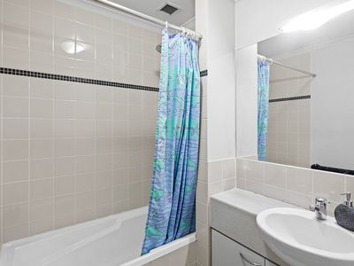 18 / 116 Mounts Bay Road, Perth