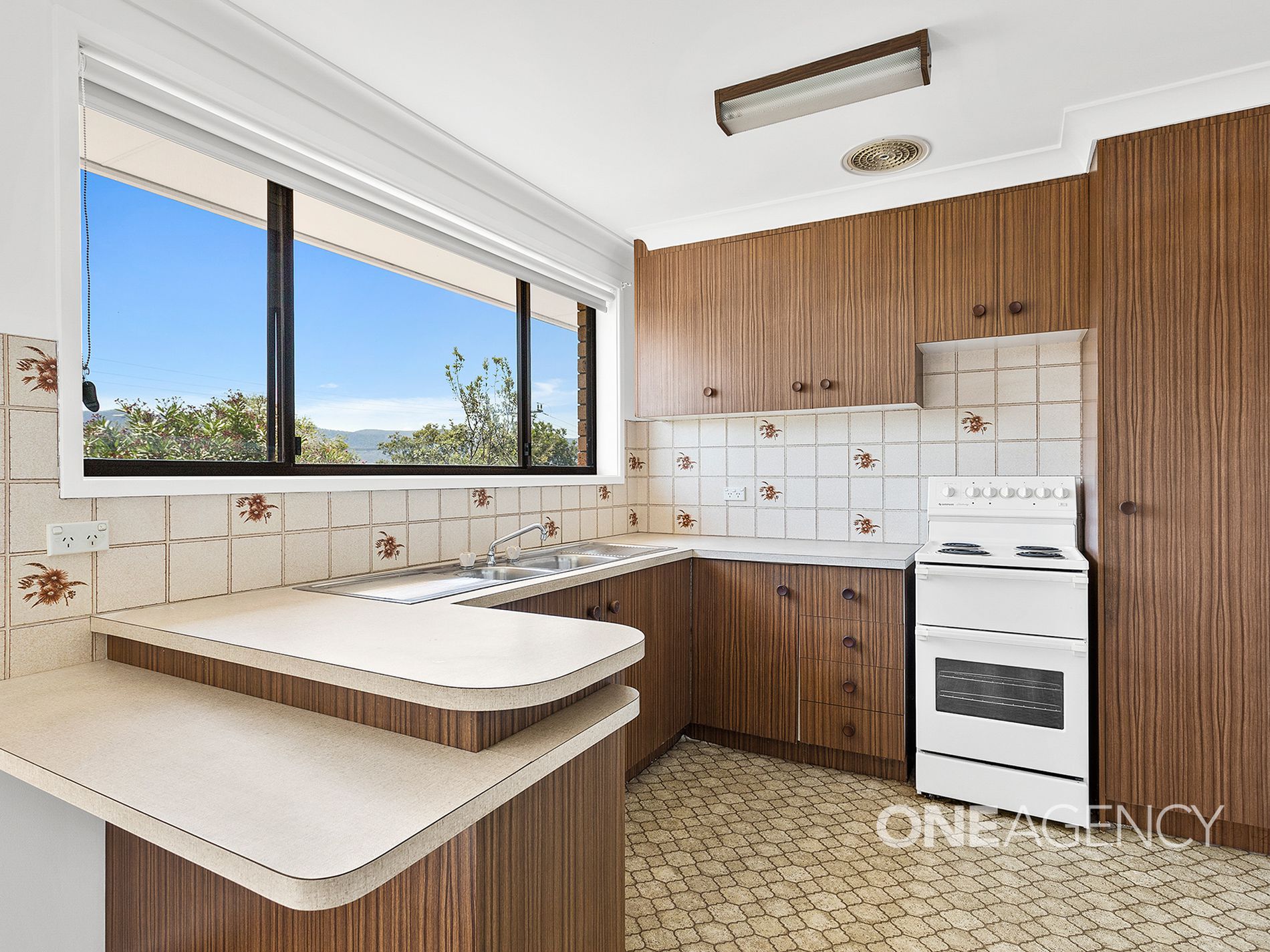 1 / 82 Timberi Avenue, Dapto