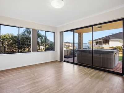 16 Velsheda Green, Ocean Reef