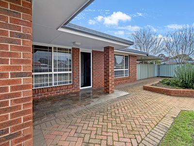 4 Westminster Court, Dubbo