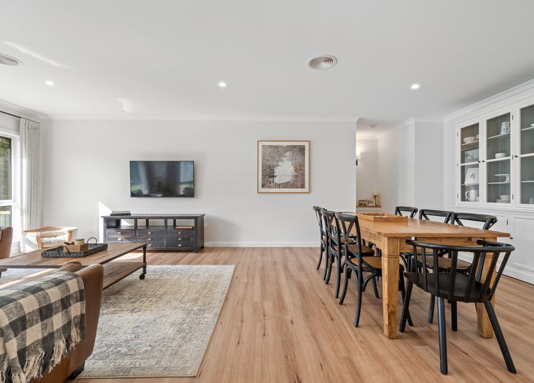 28B Burvilles Road, Portland