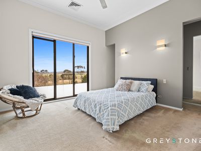 100 Moore Road, Sunbury