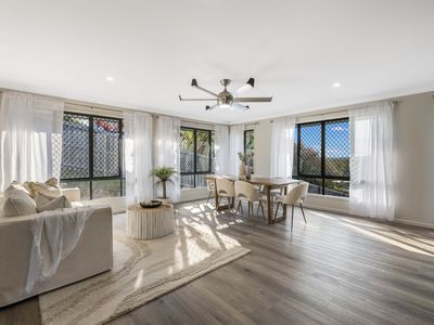 154 Kingfisher Crescent, Palmview