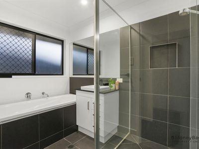 15 Normanby Way, Jimboomba