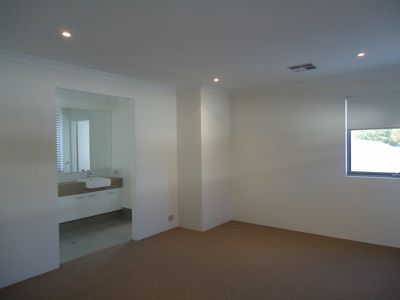 208 Newborough Street, Karrinyup