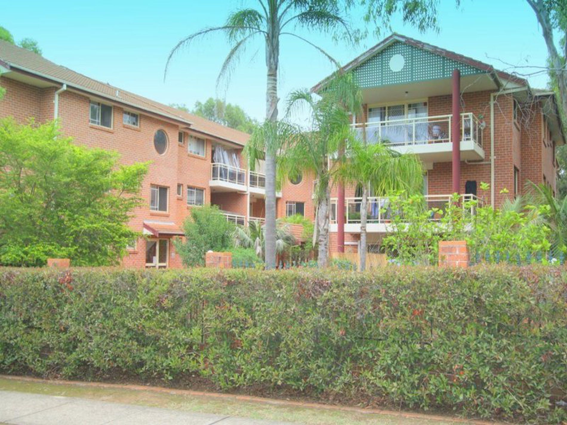 16 / 18 Weigand Avenue, Bankstown