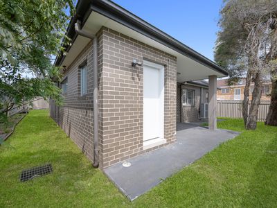 4 / 143 Greenacre Road, Greenacre