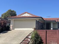 94 Sunview Road , Springfield