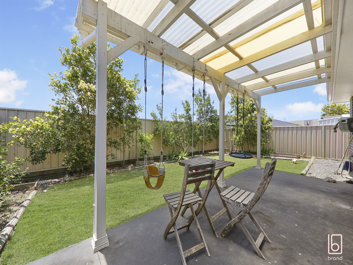 104 Nigella Circuit, Hamlyn Terrace