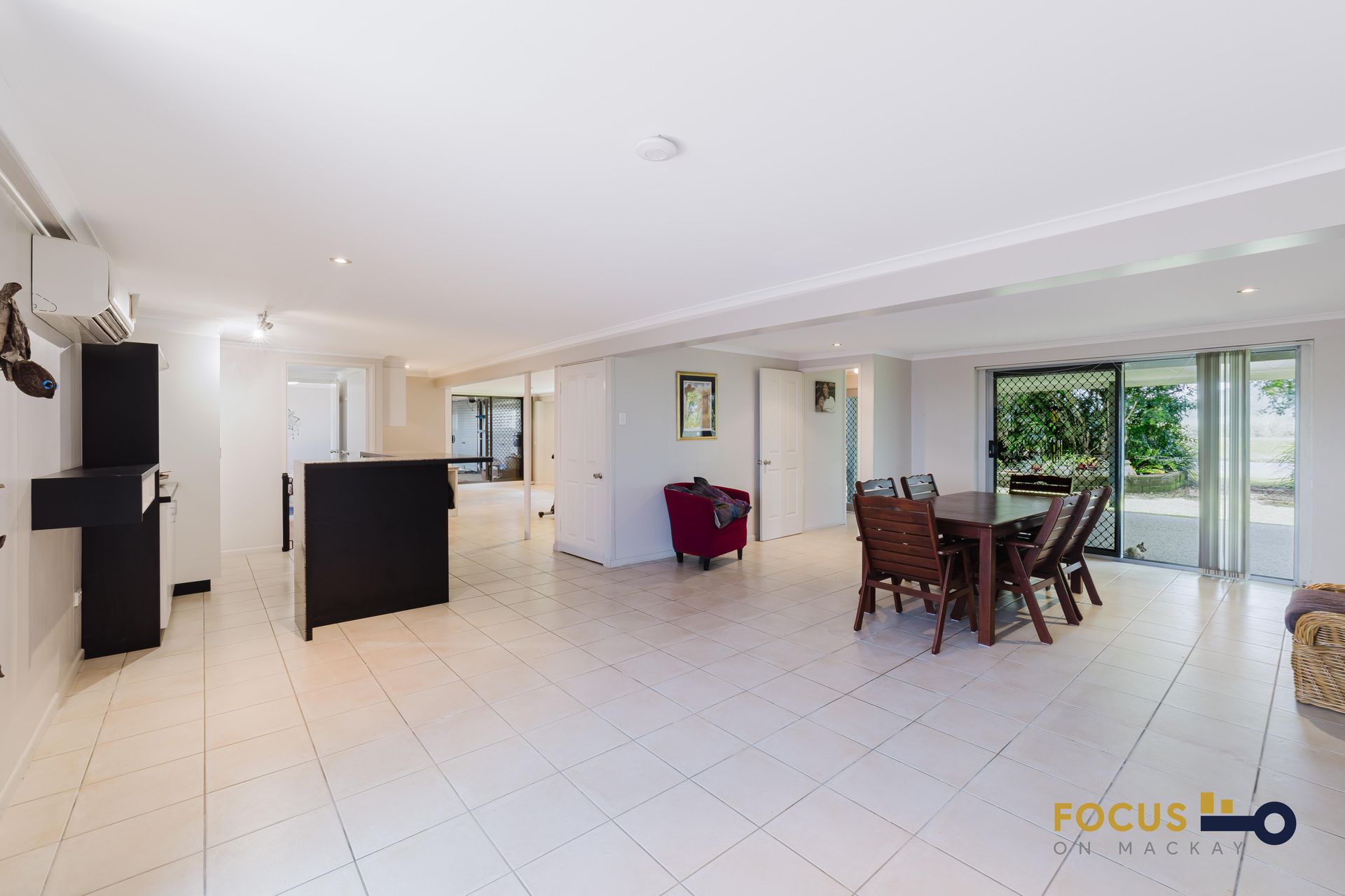 1123 Bruce Highway, Farleigh