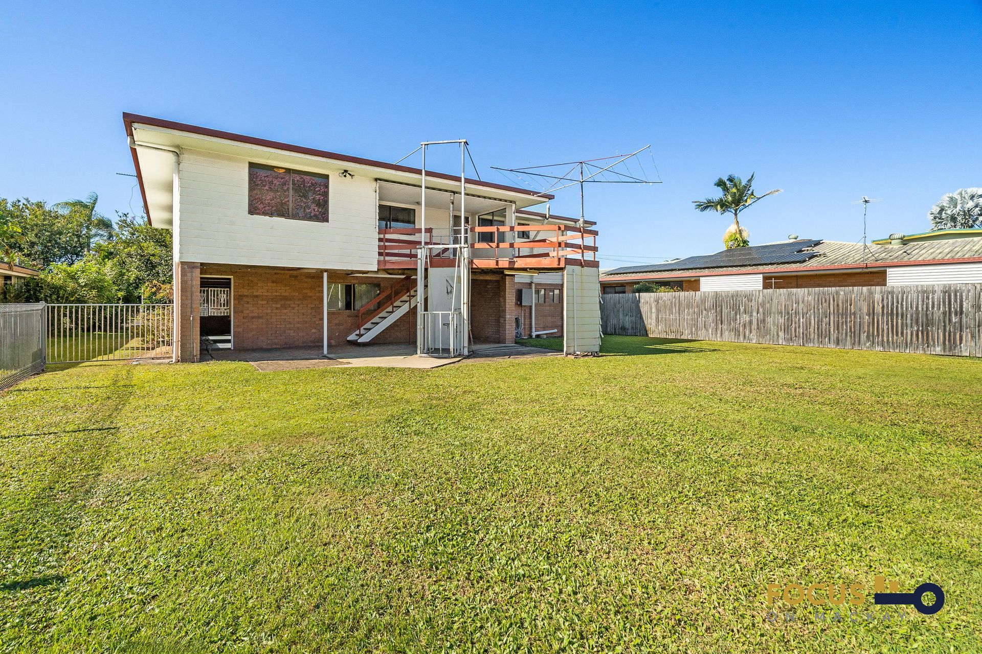 27 Barton Street, West Mackay