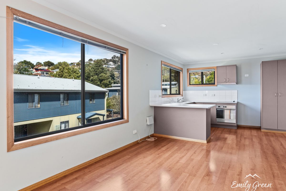 13 / 10 Waterworks Road, Dynnyrne
