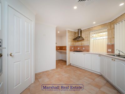 26 Tableland Way, Carramar