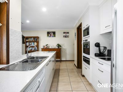 16 Ian Avenue, Kawungan